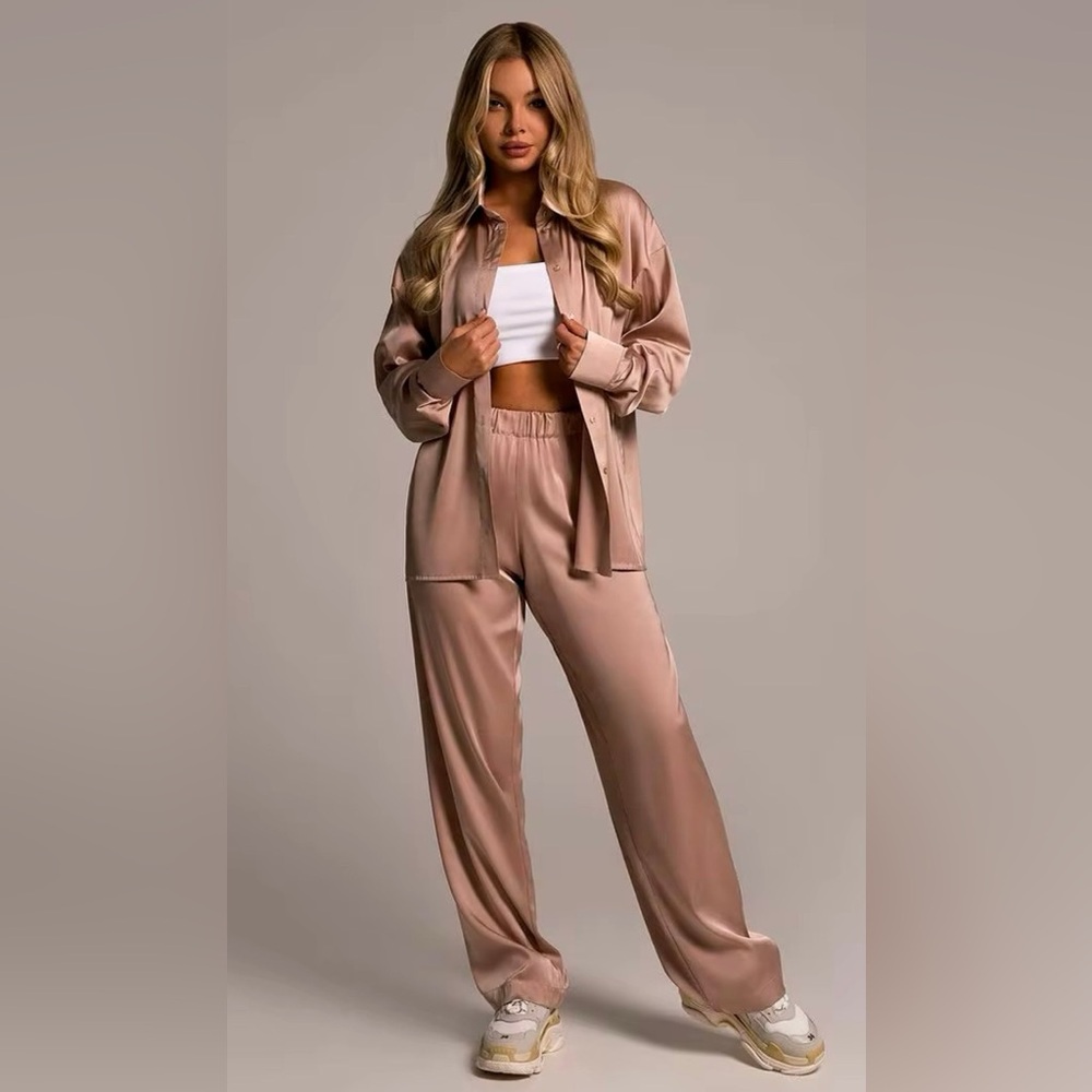 NEW WOMENS TWO PIECE BUTTON DOWN SET